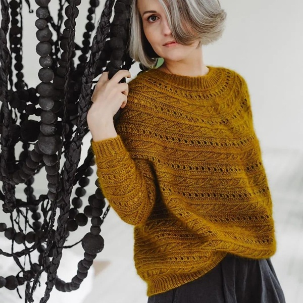 zelts-sweater-1.jpg